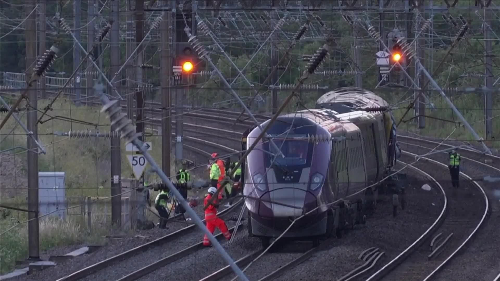 S005-REINO UNIDO CHOQUE TRENES
