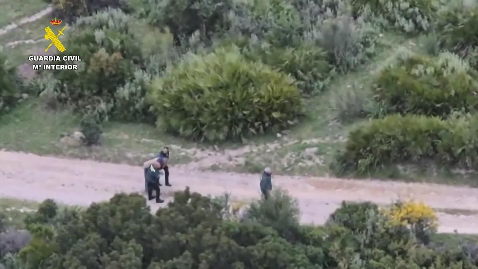 J074-MALAGA GC LOCALIZA DESAPARECIDO