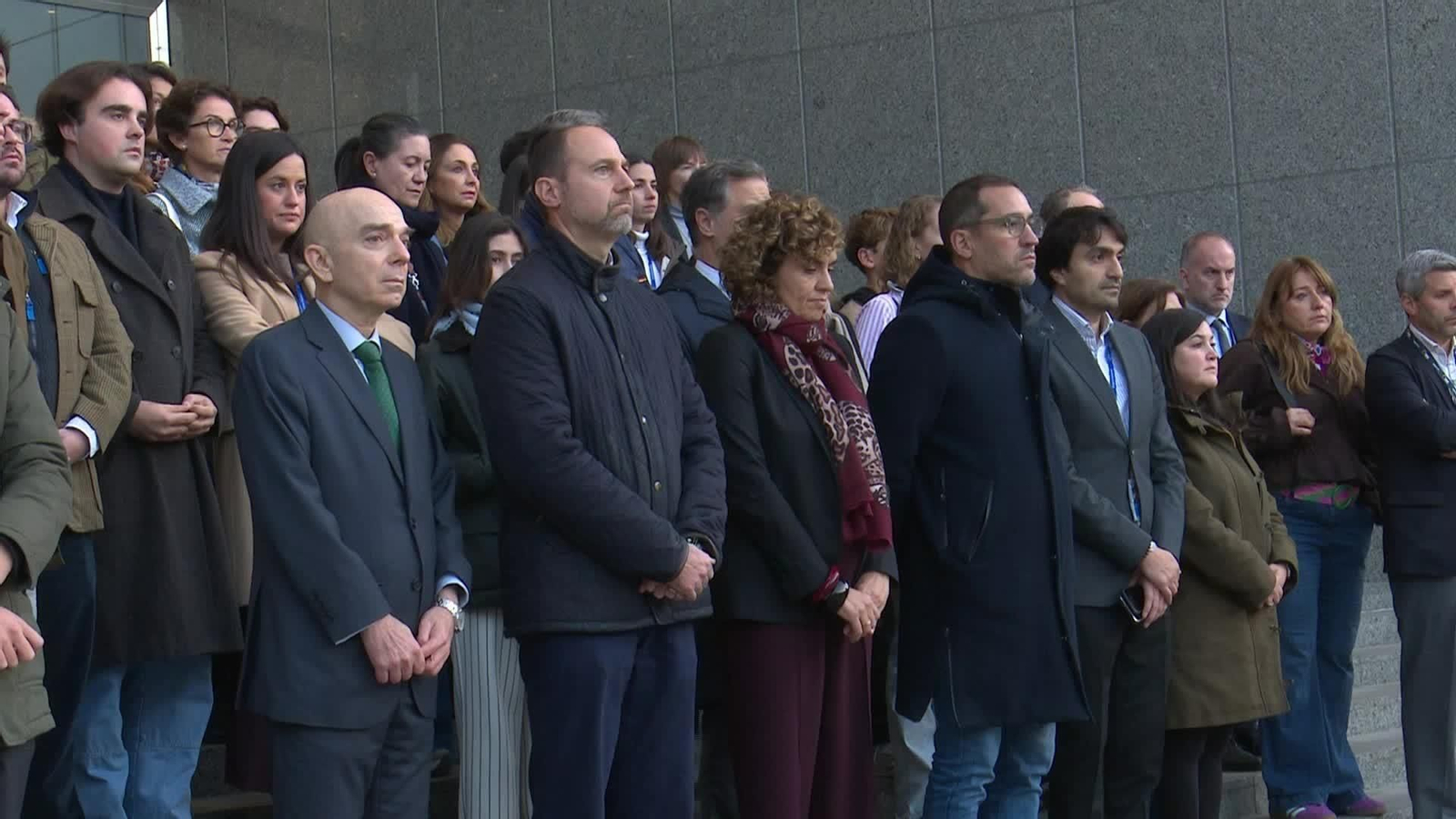 X124-BRUSELAS MINUTO SILENCIO PARLAMENTO EUROPEO ACCIDENTE TREN