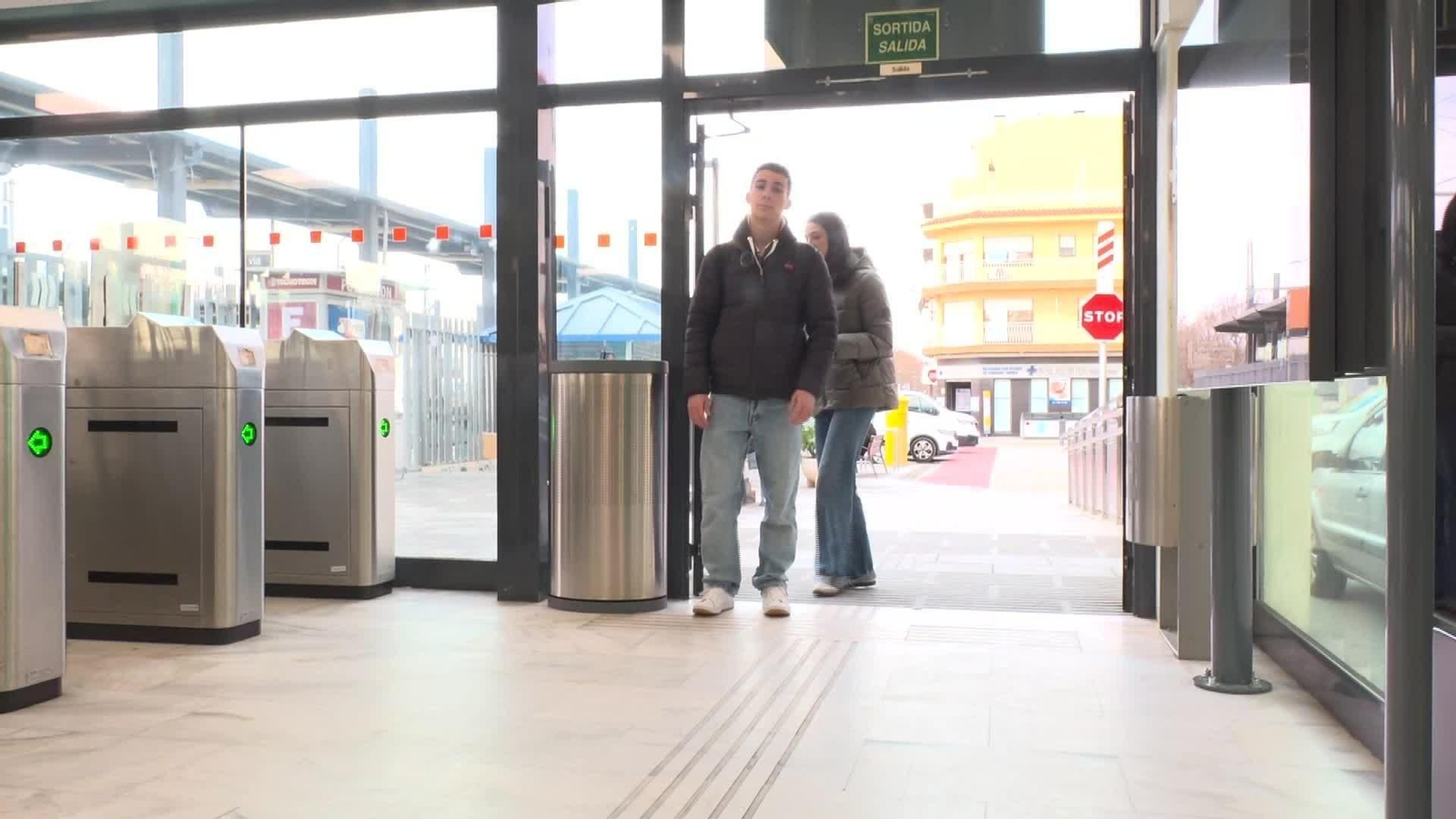 J035-BARCELONA ESTUDIANTE INDEMNIZACION ESTRES RODALIES