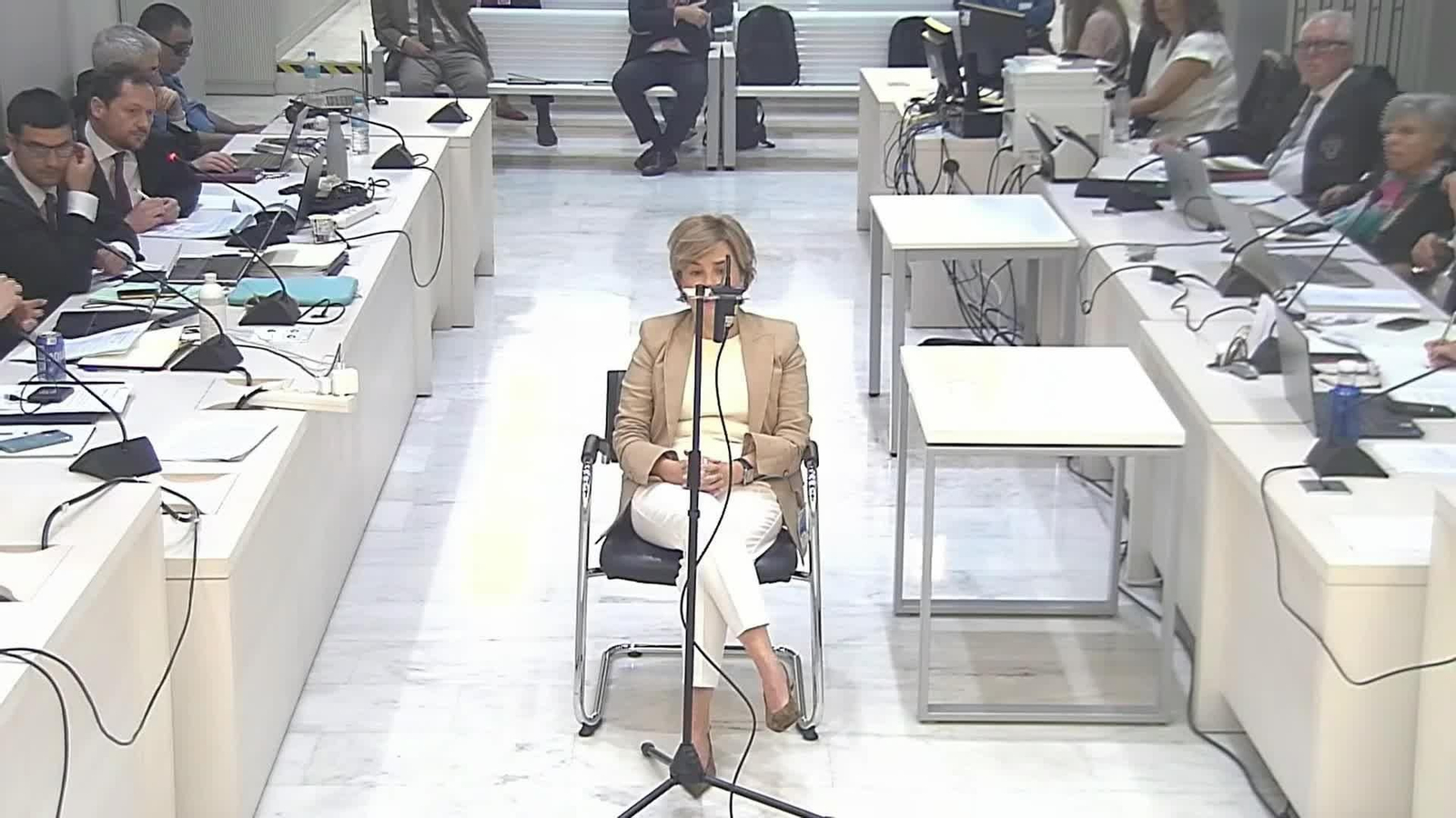 L063-EDI MADRID WILLY BARCENAS SORAYA Y ARENAS EN JUICIO KITCHEN