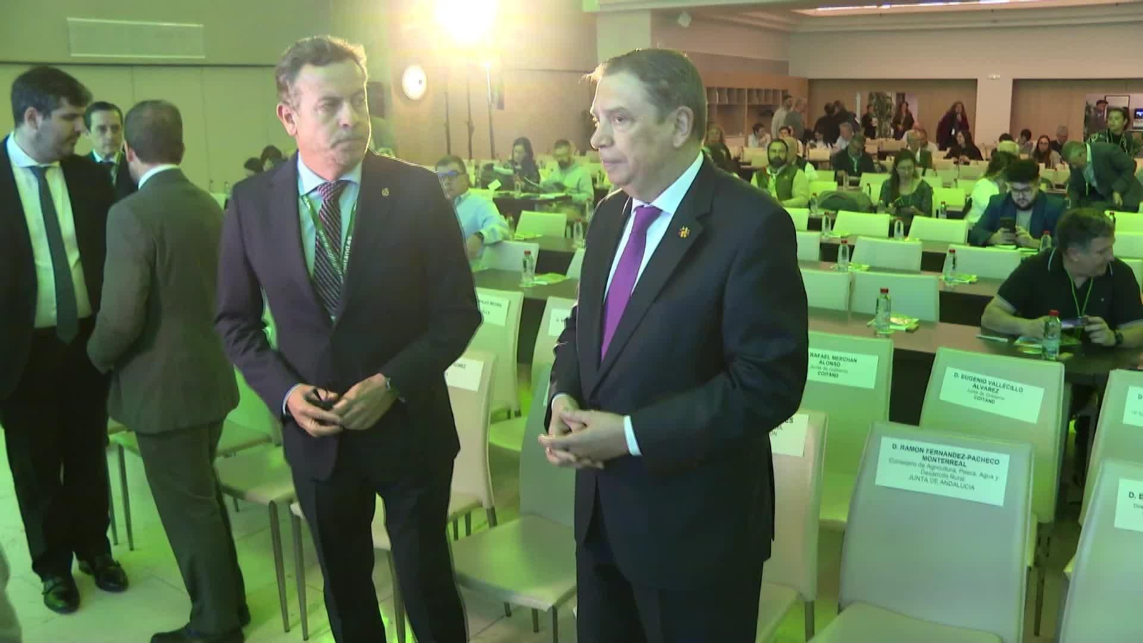 X025-SEVILLA LUIS PLANAS