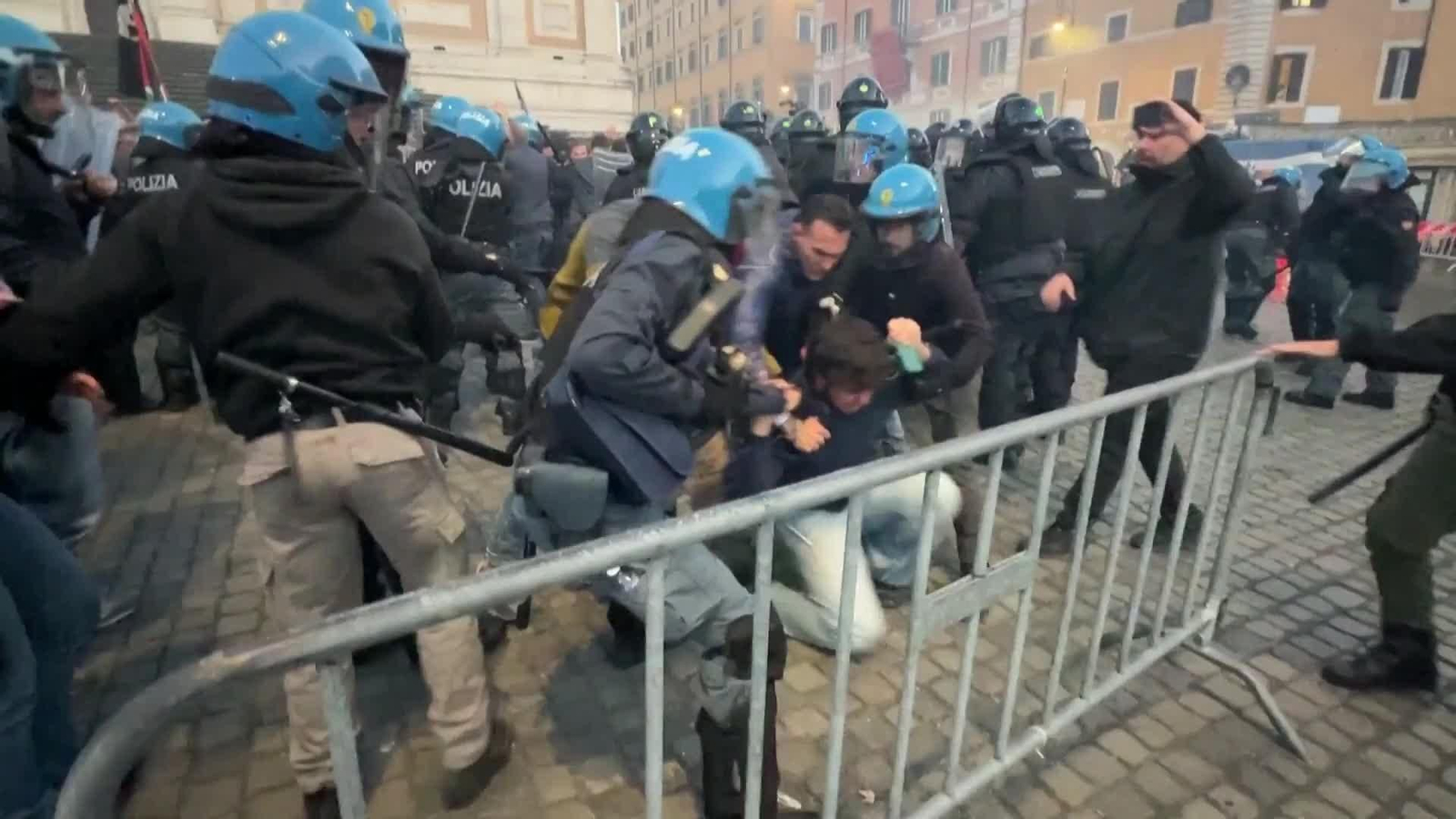 va italia bronca protesta propalestina