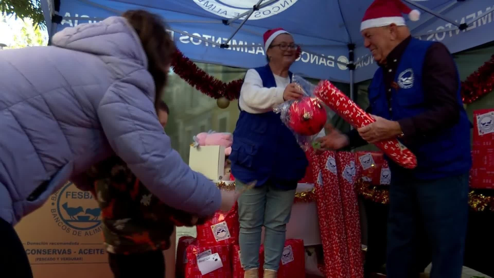 M035-VALENCIA REPARTO DE JUGUETES