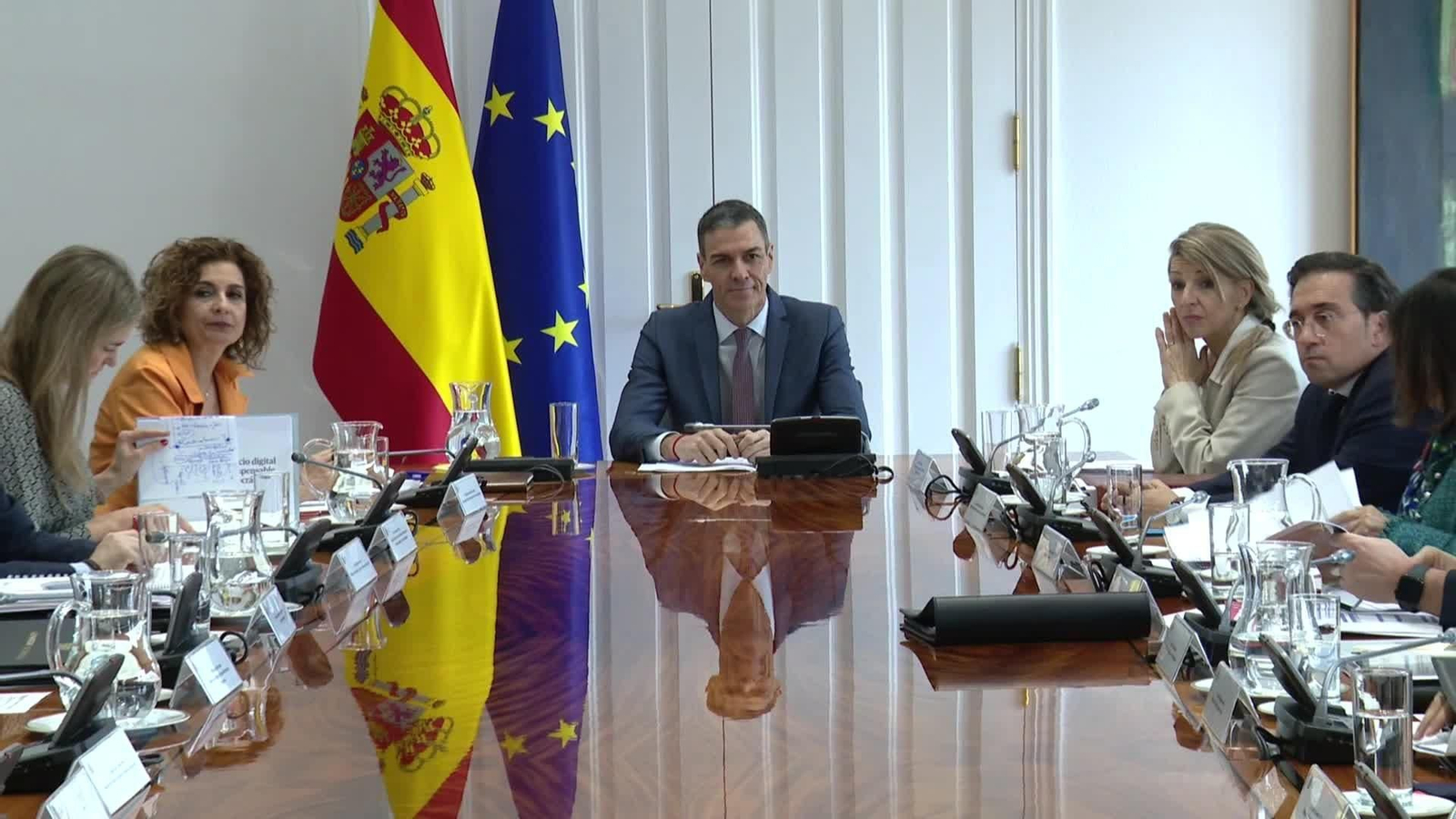 M025-MADRID SANCHEZ EN REUNION PLAN RECUPERACION