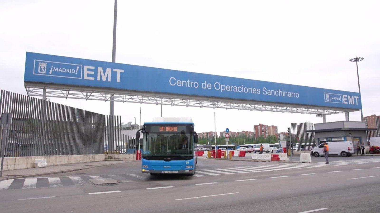 va entrega 40 autobuses