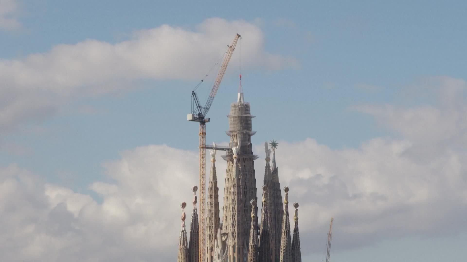 va torre sagrada familia va torre sagrada familia