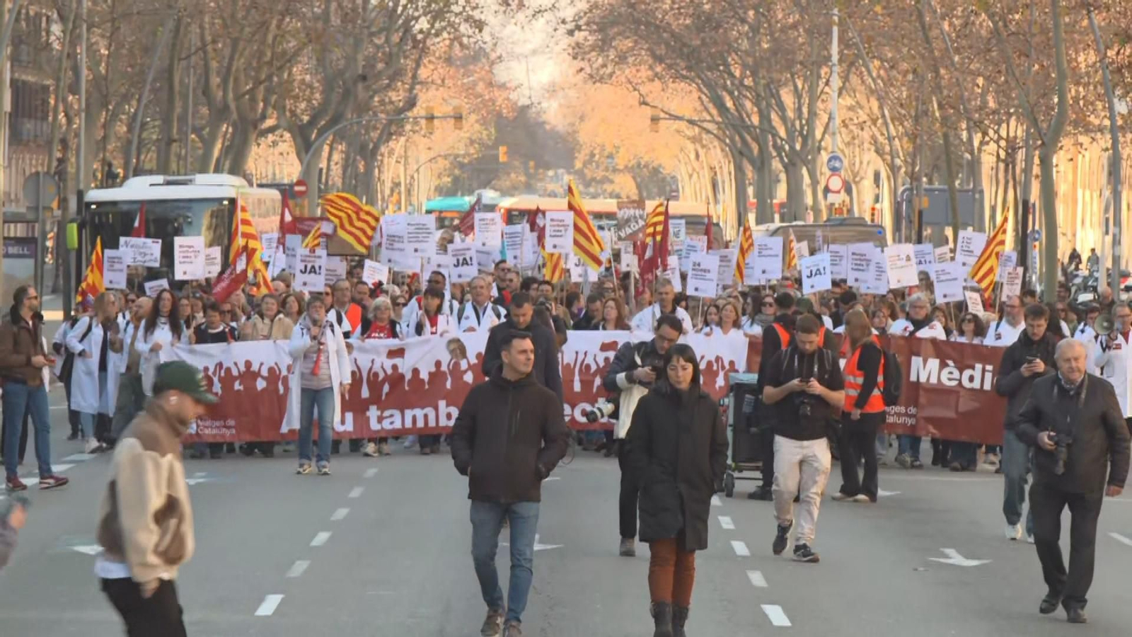 J039 BARCELONA PROTESTA MEDICOS frame 8726