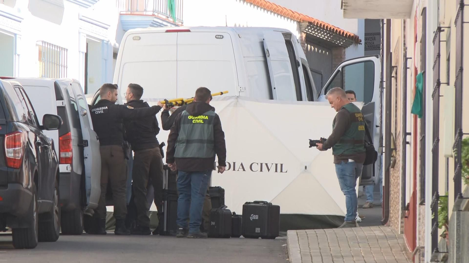 X037 BADAJOZ NOVEDADES DESAPARECIDA HORNACHOS frame 5415