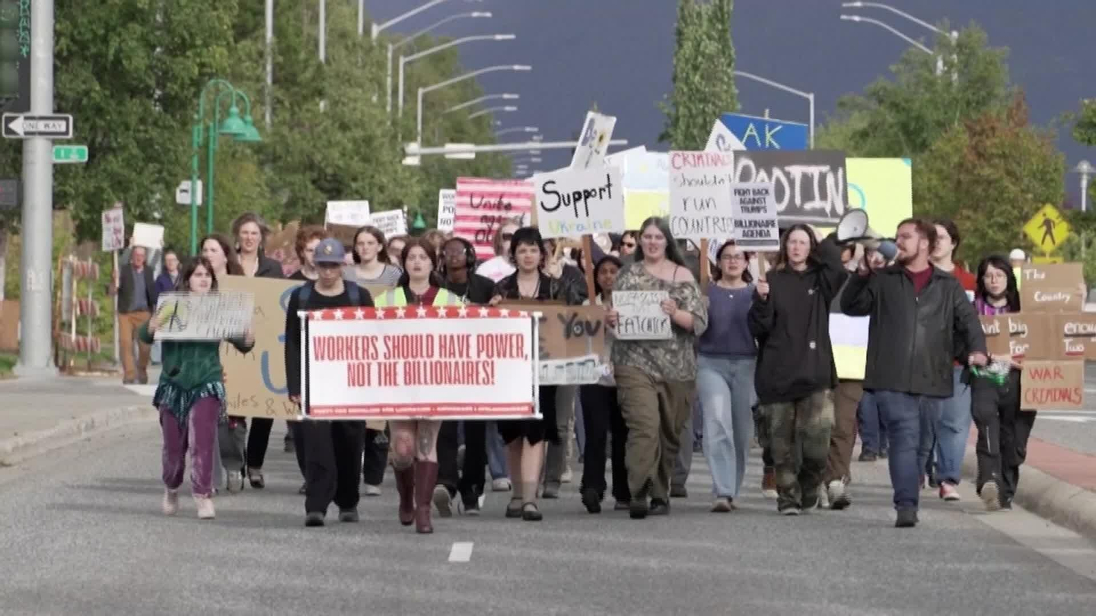 S002-EEUU PROTESTAS ALASKA ENCUENTRO TRUMP Y PUTIN