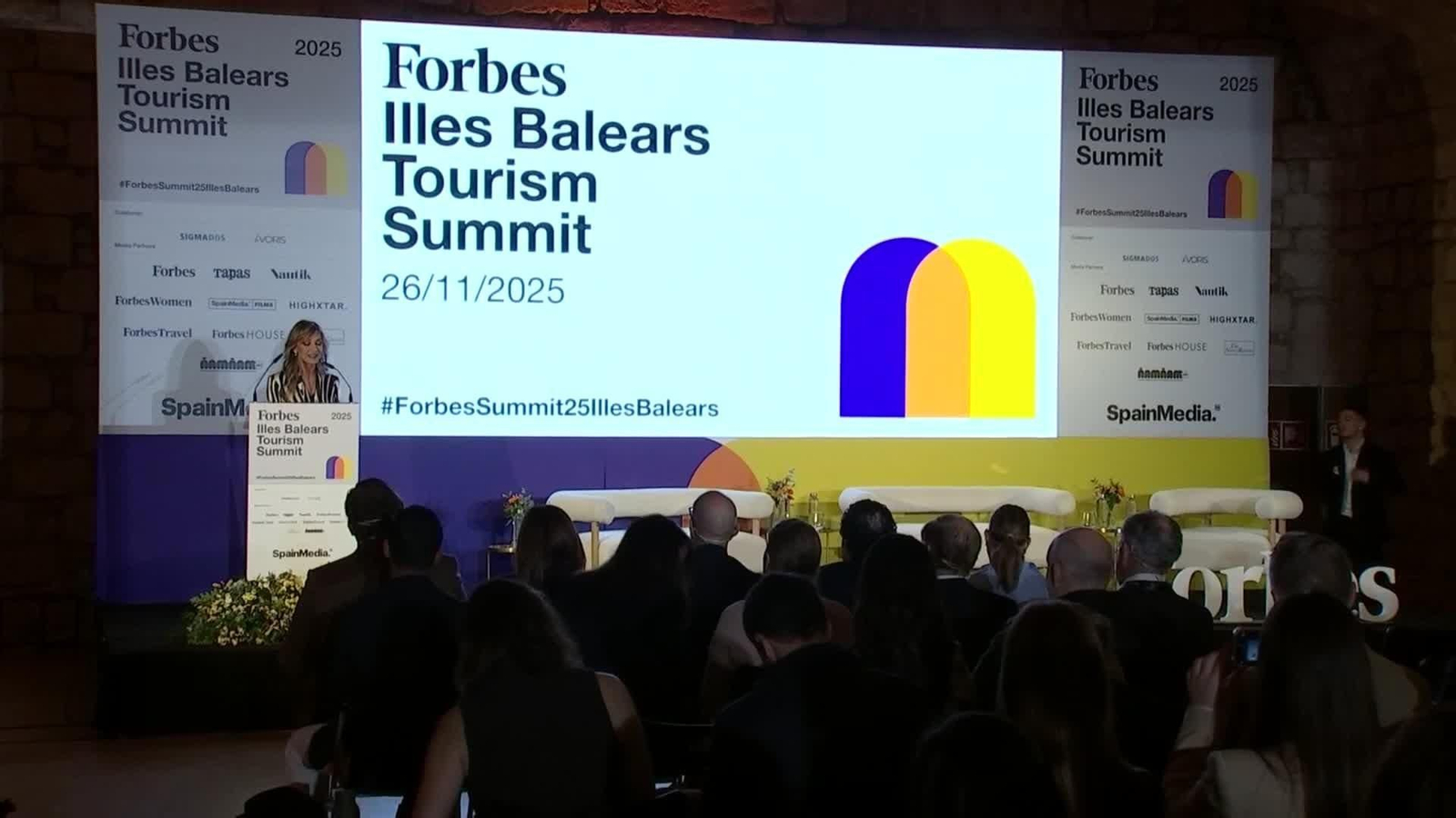 web forbes futuro turismo