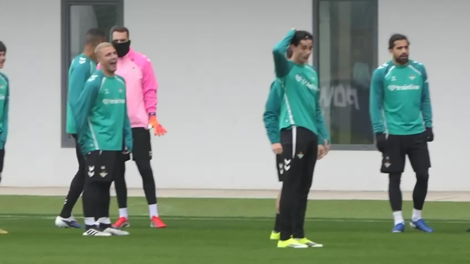 M056-SEVILLA PELLEGRINI ENTRENAMIENTO BETIS