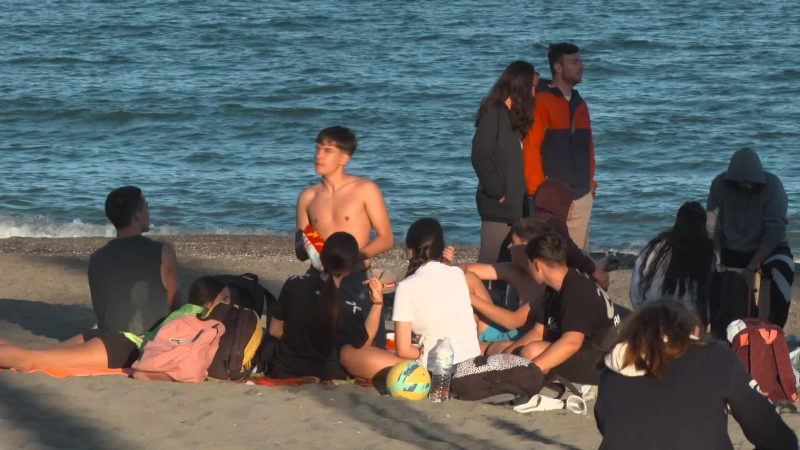 S043-MÁLAGA AMBIENTE TERRAZAS TARDE