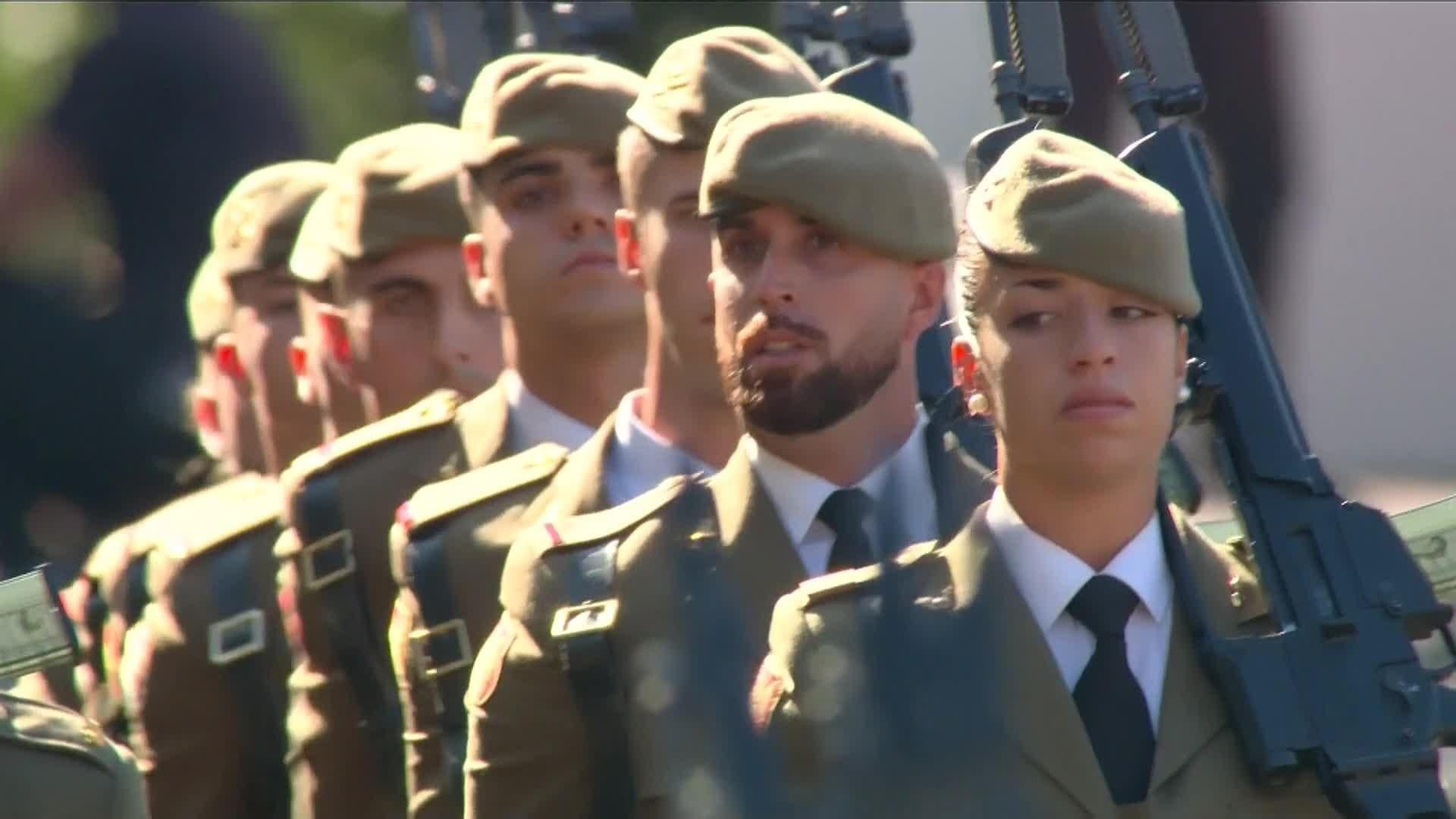 web mujeres policias