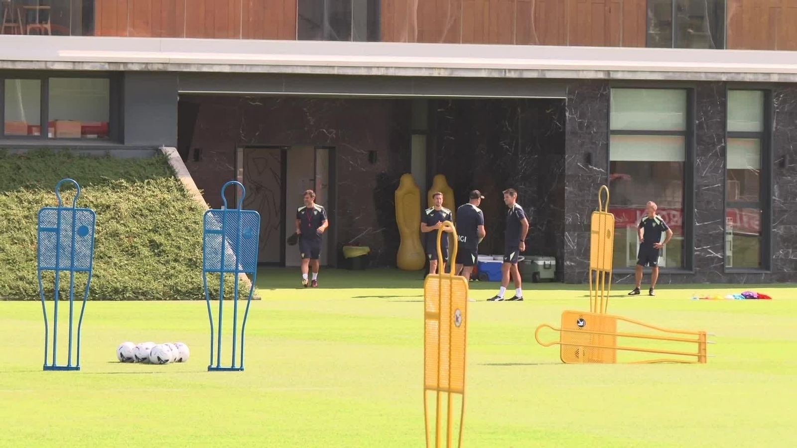 M068-LEZAMA ENTRENAMIENTO ATHLETIC CLUB