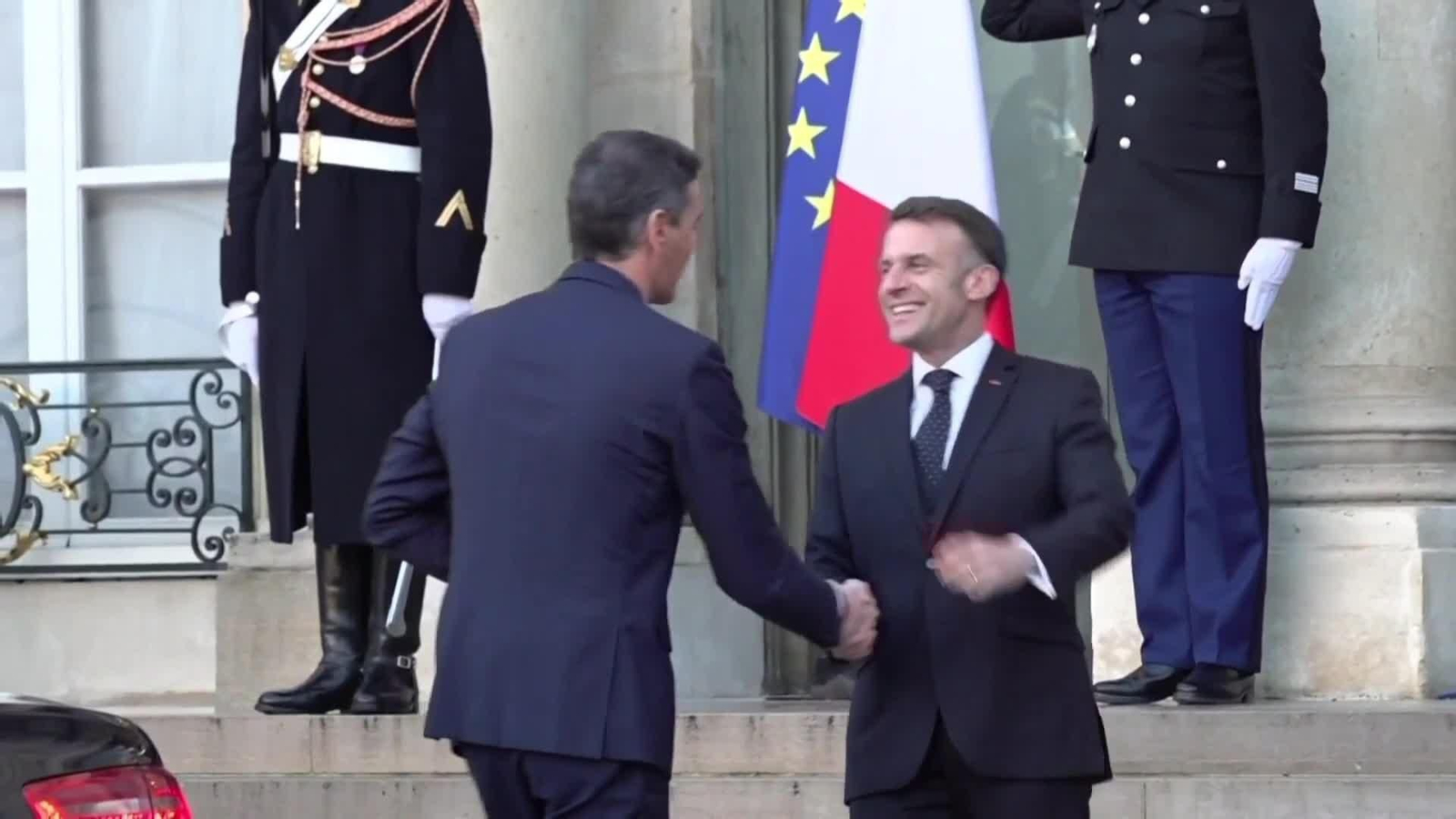 web polemica columna rajoy