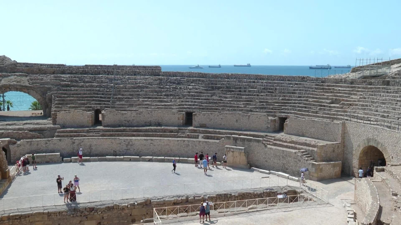 X027-TARRAGONA PREPARATIVOS ECLIPSE TEATRO ROMANO