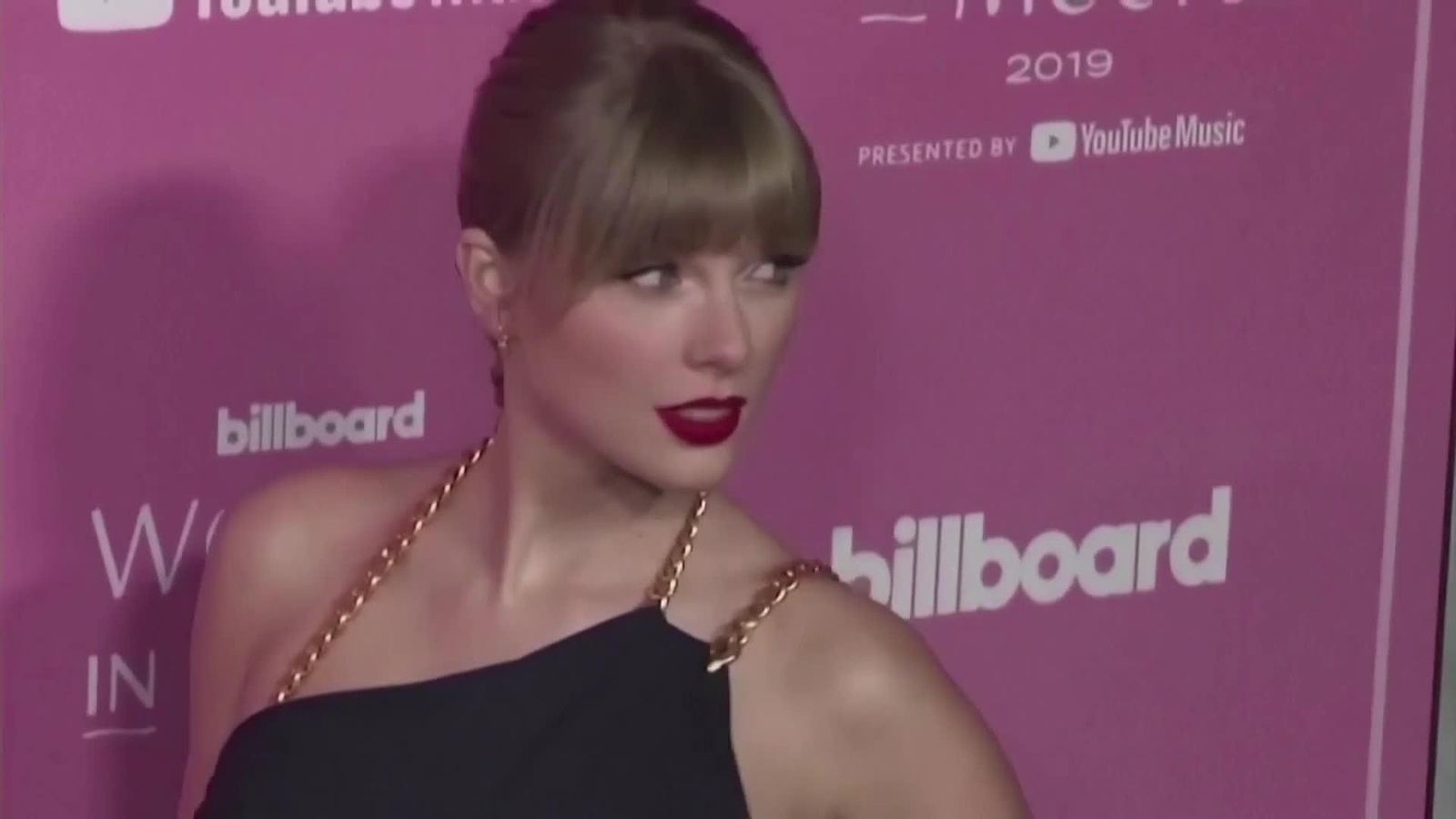 va taylor registra voz