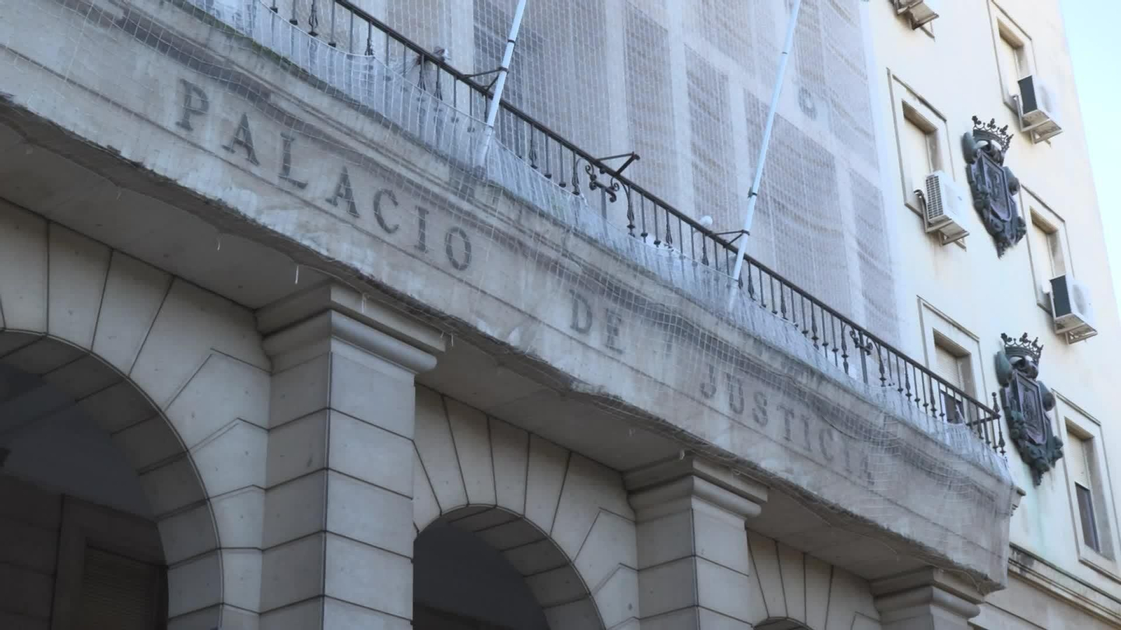 V025-SEVILLA JUICIO VIOLACION GRUPAL ECIJA