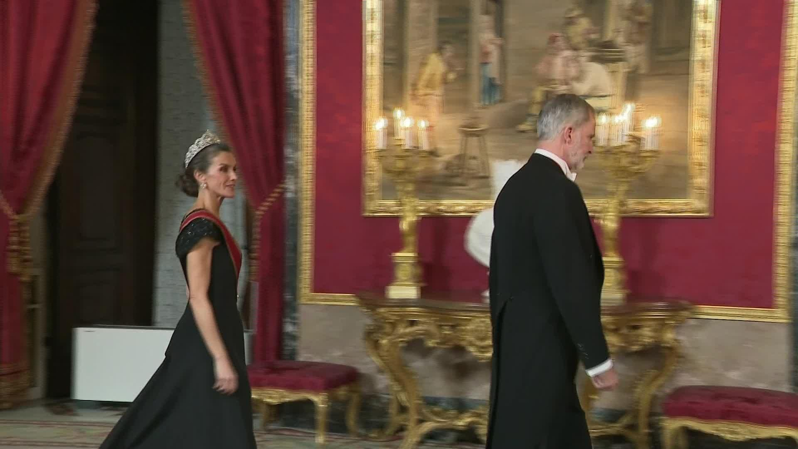 X087-PALACIO REAL CENA DE LOS REYES AL PRESIDENTE ALEMAN