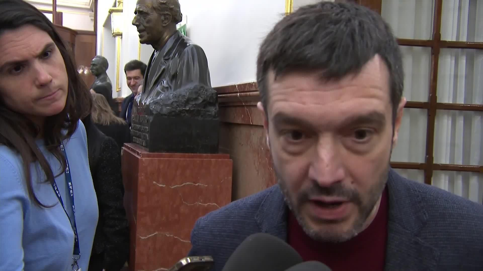 va bustinduy en pasillos