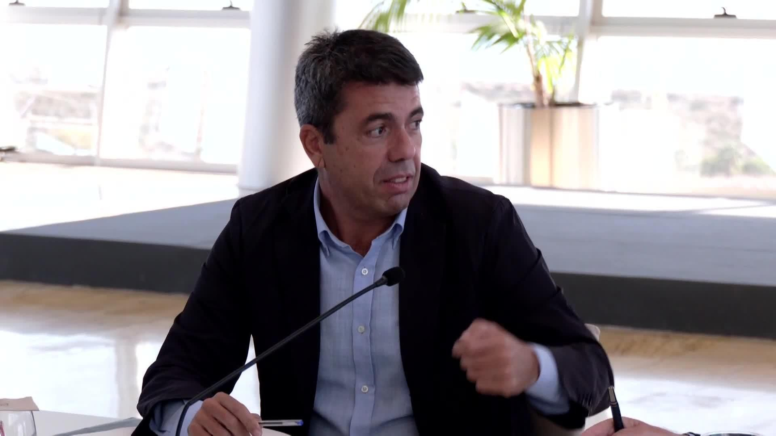 Primera reunión entre PP y Vox para negociar la presidencia de la Comunidad Valenciana