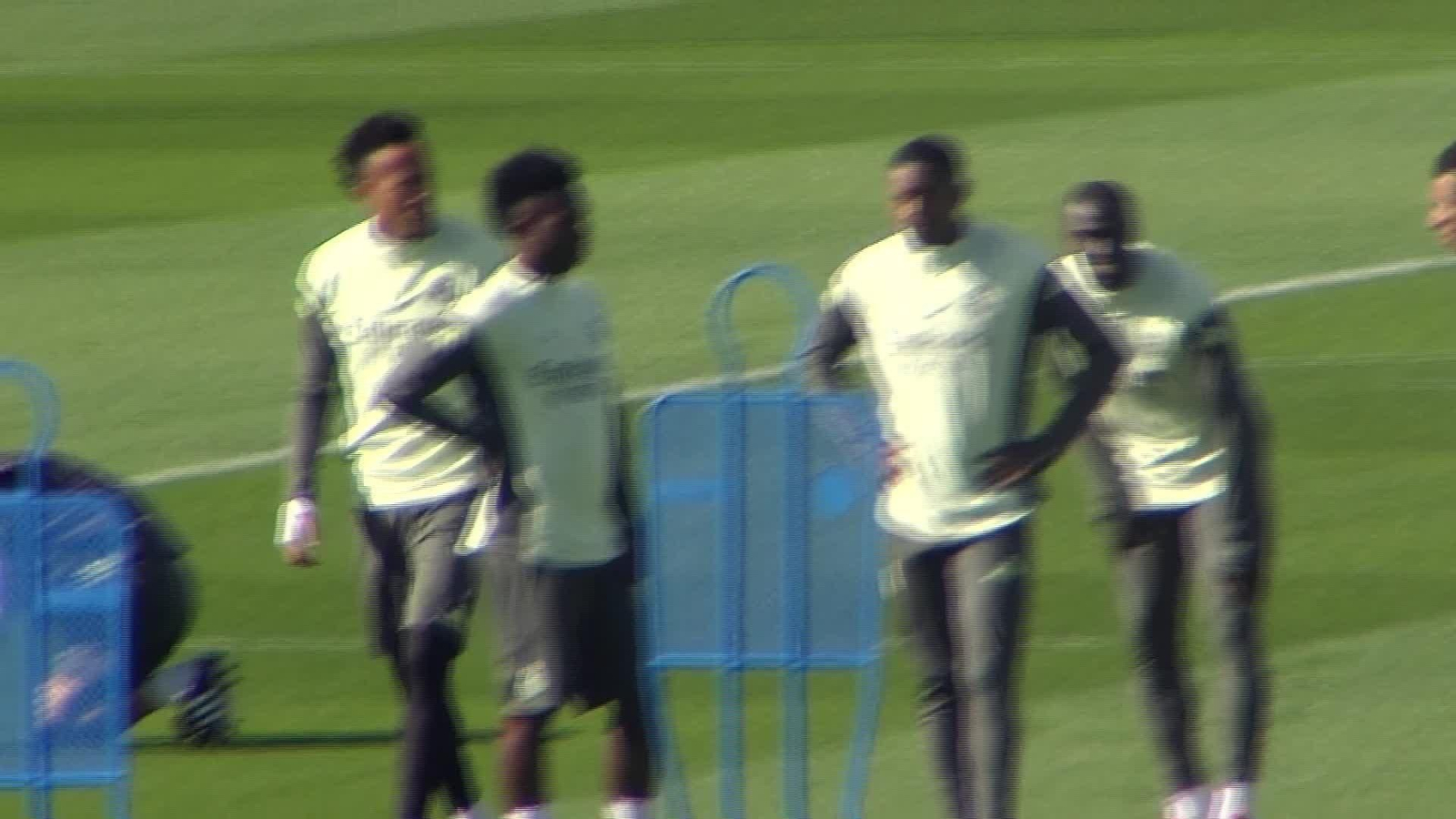 S018-MADRID ENTRENAMIENTO REAL MADRID