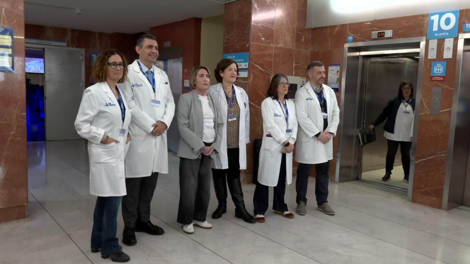 L042-BARCELONA TRASPLANTE CARA VALL DHEBRON