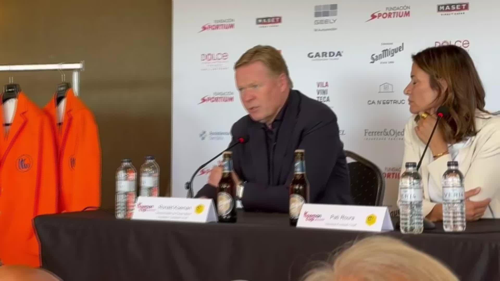 J037-BARCELONA ACTO KOEMAN