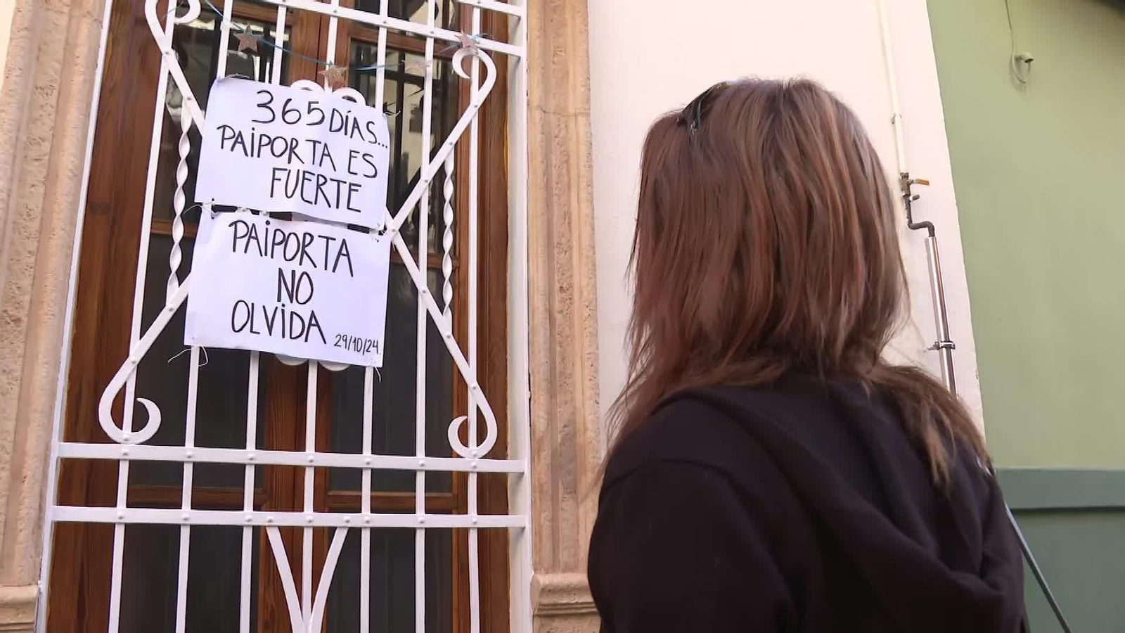 X056-EDI VALENCIA ZONA CERO UN AÑO DESPUES X056-EDI VALENCIA ZONA CERO UN AÑO DESPUES