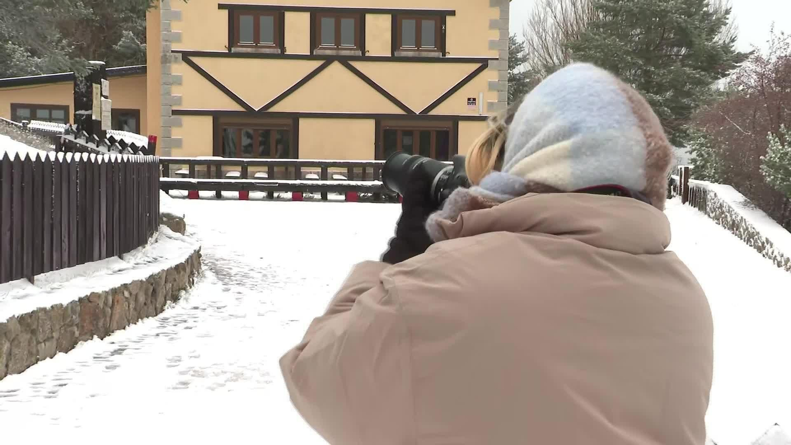 M027-MADRID NIEVE EN COTOS