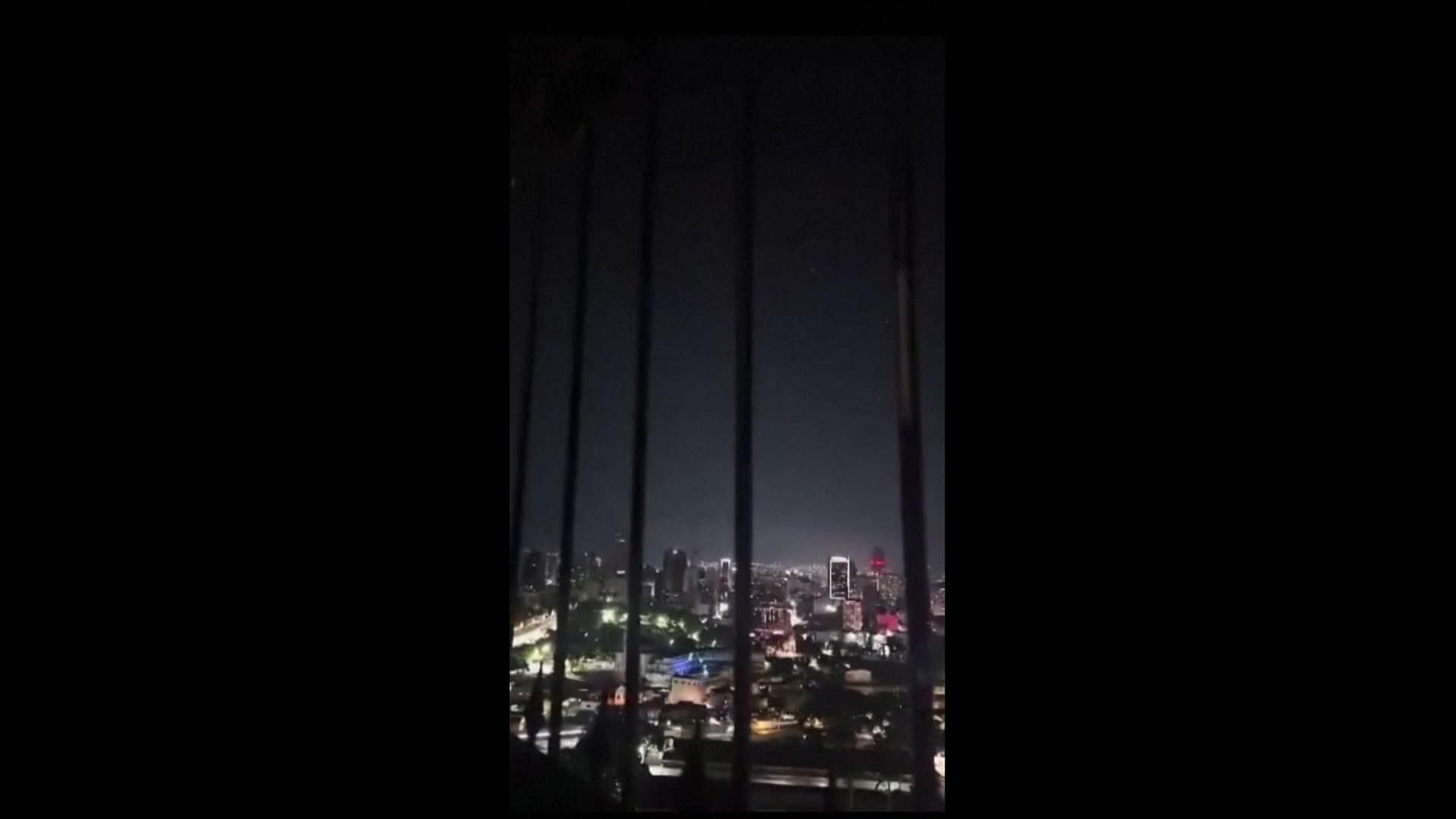 M008-VENEZUELA PROYECTILES NOCHE CARACAS