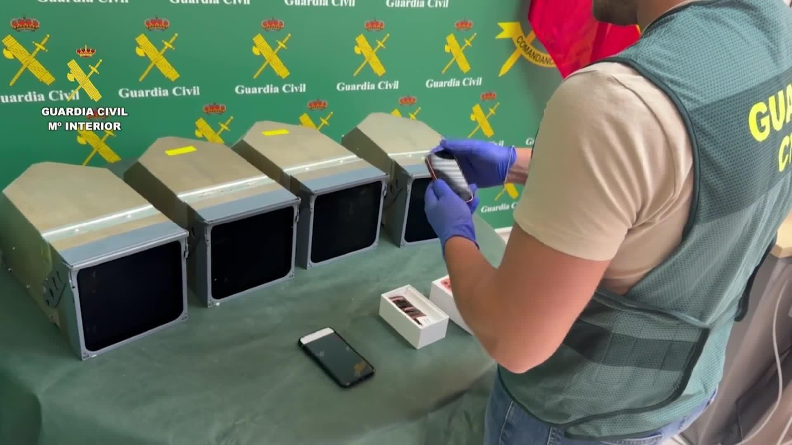 X013-IMAGENES GCIVIL ROBO PANTALLAS NAVEGADORES HELICOPTERO