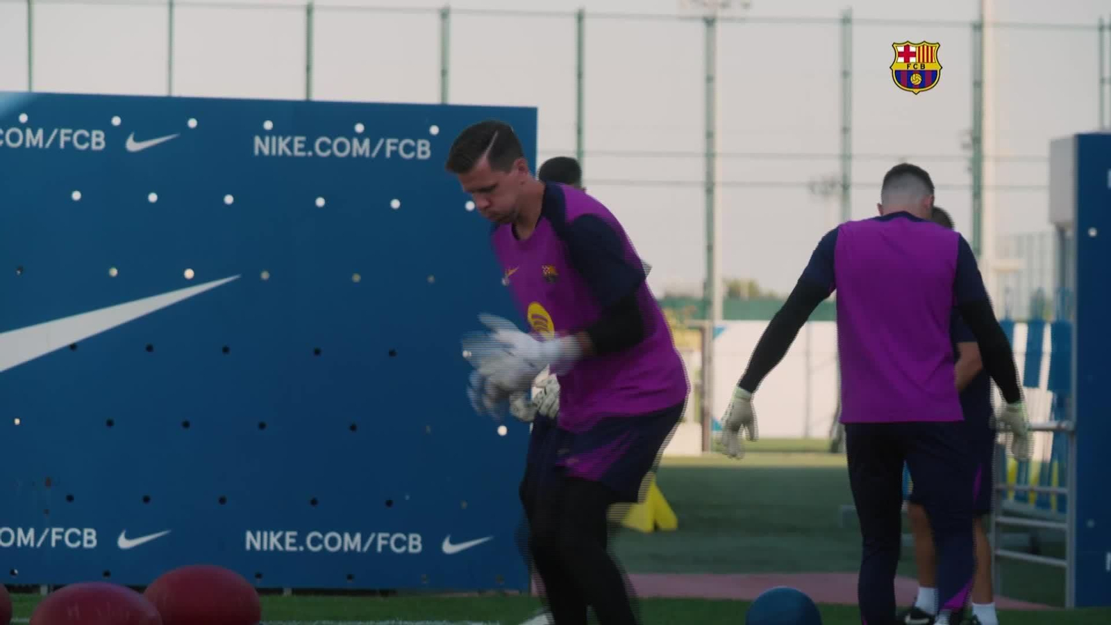 V009-BARCELONA ENTRENAMIENTO BARÇA TARDE JUEVES