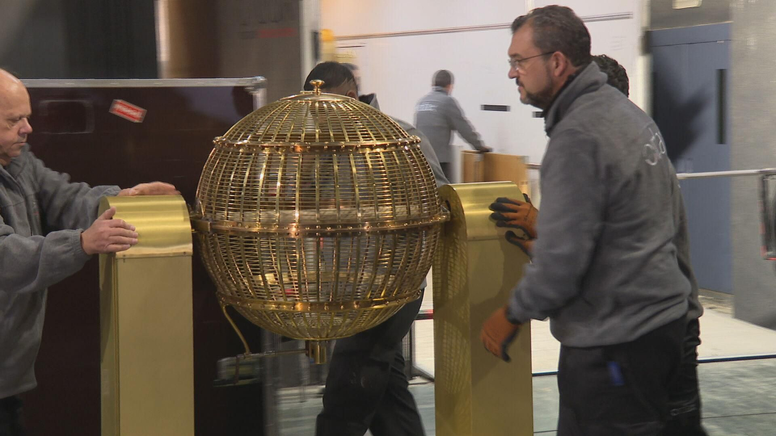 V027-MADRID TRASLADO BOMBOS LOTERIA NAVIDAD