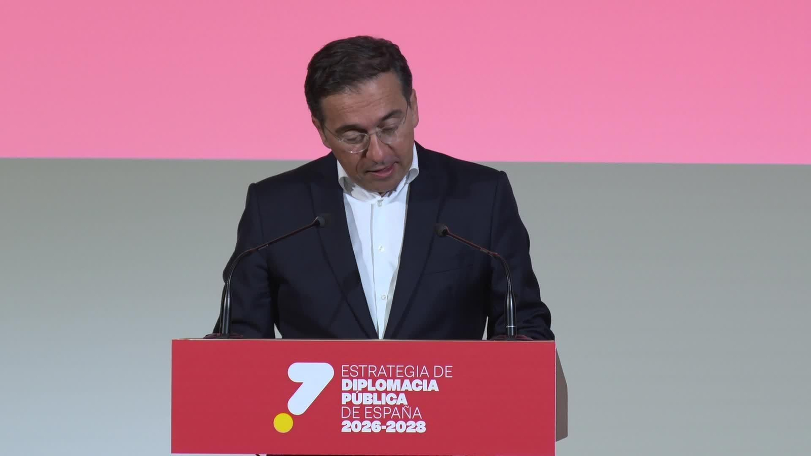 J016-MADRID ALBARES ESTRATEGIA DIPLOMACIA