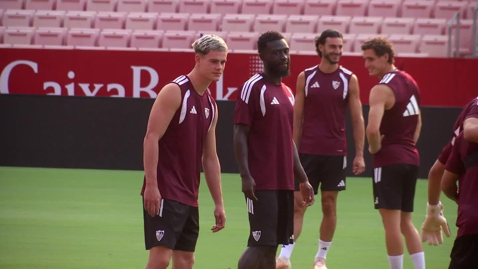 V038-SEVILLA ENTRENO Y RP SEVILLA