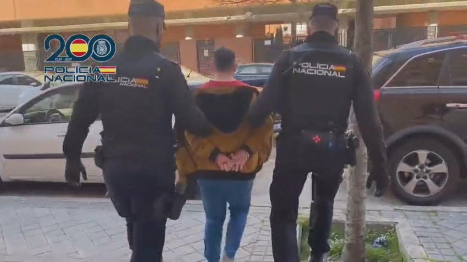 M005 MADRID OP POLICÍA ACOSADOR MENOR BULLYNG frame 1842