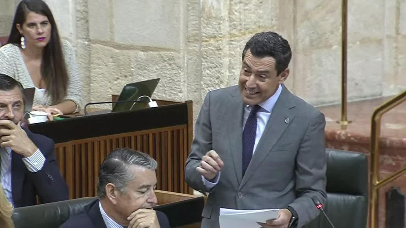 J024-SEVILLA JUANMA MORENO PARLAMENTO